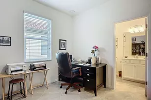 9824 Hilltop Dr, Venice, FL 34292 - Photo 24