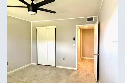 5945 21st Street N #5, Saint Petersburg, FL 33714 - Photo 4