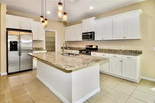 205 Cohosh Rd, Nokomis, FL 34275 - Photo 2