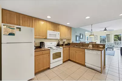 12000 Gulf Boulevard #207S, Saint Petersburg, FL 33706 - Photo 16