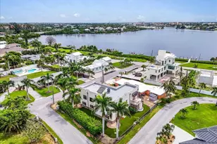 302 Colonia Ln W, Nokomis, FL 34275 - Photo 40