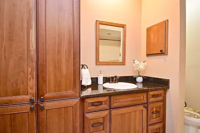 302 Colonia Lane W, Nokomis, FL 34275 - Photo 56