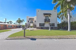 302 Colonia Ln W, Nokomis, FL 34275 - Photo 74