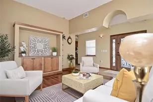 302 Colonia Ln W, Nokomis, FL 34275 - Photo 4