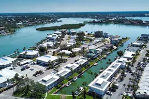 902 Gibbs Rd, Venice, FL 34285 - Photo 38