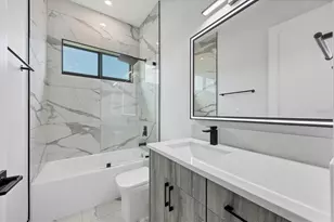 79 Medalist Rd, Rotonda West, FL 33947 - Photo 28