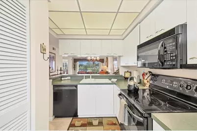 823 Wexford Boulevard #823, Venice, FL 34293 - Photo 18