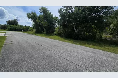 14153 Fruit Port Circle, Port Charlotte, FL 33981 - Photo 8