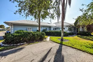 450 Wexford Cir, Venice, FL 34293 - Photo 2