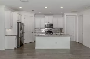 331 Toscavilla Blvd, Nokomis, FL 34275 - Photo 10