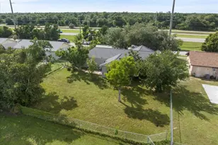 13300 Englewood Rd, Port Charlotte, FL 33981 - Photo 28