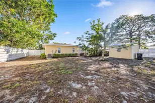 742 Golf Dr, Venice, FL 34285 - Photo 50