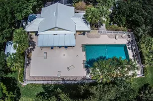 702 Brightside Crescent Dr, Venice, FL 34293 - Photo 48