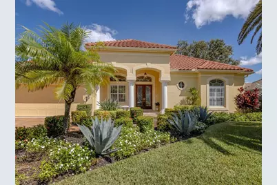 394 Autumn Chase Drive, Venice, FL 34292 - Photo 2