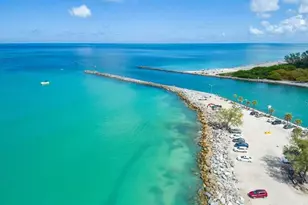 8940 Pickwick Rd, North Port, FL 34287 - Photo 44