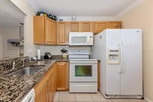 361 Airport Ave E, Venice, FL 34285 - Photo 12