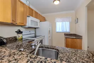 361 Airport Ave E, Venice, FL 34285 - Photo 16