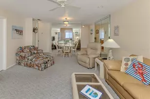 361 Airport Ave E, Venice, FL 34285 - Photo 22