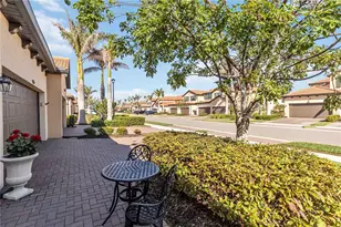 10797 Tarflower Dr, Venice, FL 34293 - Photo 2