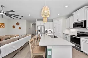 447 Ibiza Loop, Venice, FL 34292 - Photo 18