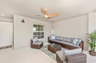 17500 Opal Sand Dr, Venice, FL 34293 - Photo 4