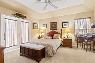 830 Poinciana Rd, Venice, FL 34293 - Photo 18