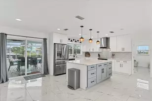 19399 Abhenry Cir, Port Charlotte, FL 33948 - Photo 10