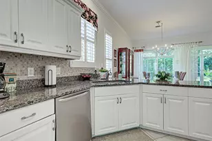 120 Grand Oak Cir, Venice, FL 34292 - Photo 12