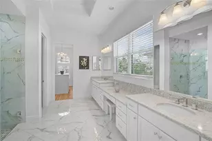 13280 Campanile Ct, Venice, FL 34293 - Photo 30