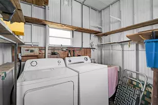 2234 Piazza Dr, Sarasota, FL 34238 - Photo 24