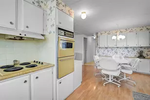 2234 Piazza Dr, Sarasota, FL 34238 - Photo 8