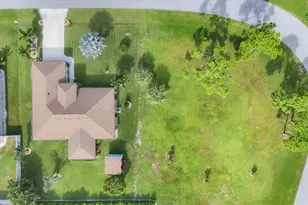 9175 Melody Cir, Port Charlotte, FL 33981 - Photo 36