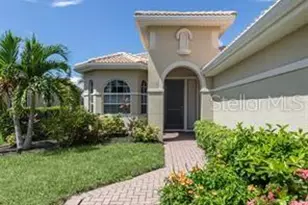 117 Savona Way, North Venice, FL 34275 - Photo 2