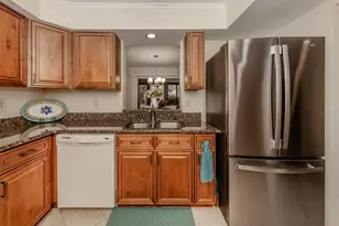 806 Capri Isles Blvd, Venice, FL 34292 - Photo 10