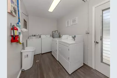 537 Manatee Court #203, Venice, FL 34285 - Photo 18