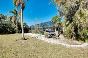 237 San Marco Dr, Venice, FL 34285 - Photo 44