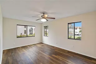 808 Capri Isles Blvd, Venice, FL 34292 - Photo 18