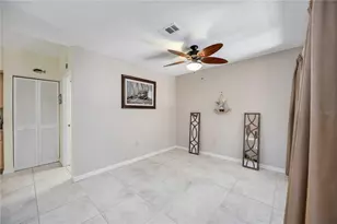 269 Southampton Dr, Venice, FL 34293 - Photo 10