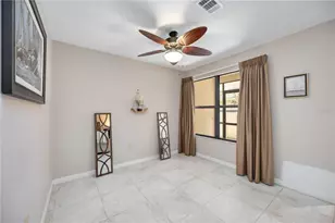 269 Southampton Dr, Venice, FL 34293 - Photo 12