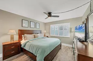 116 Vista Hermosa Cir, Sarasota, FL 34242 - Photo 12