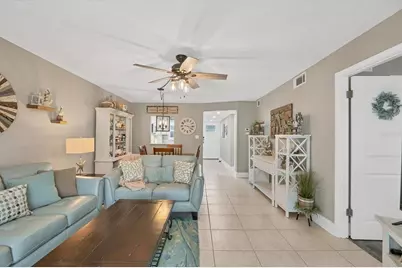 116 Vista Hermosa Circle #108C, Sarasota, FL 34242 - Photo 6