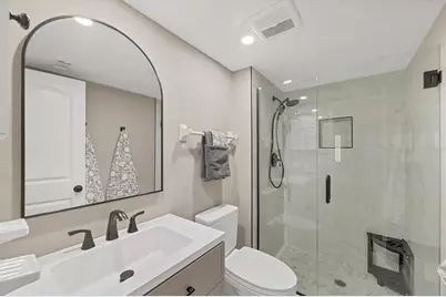 116 Vista Hermosa Circle #108C, Sarasota, FL 34242 - Photo 14