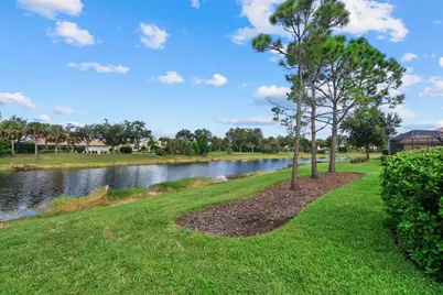 12132 Granite Woods Loop, Venice, FL 34292 - Photo 32