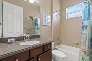 12132 Granite Woods Loop, Venice, FL 34292 - Photo 22