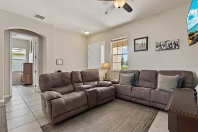 12132 Granite Woods Loop, Venice, FL 34292 - Photo 14