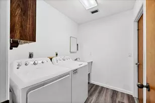 5833 Harrison Rd, Venice, FL 34293 - Photo 32