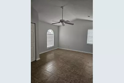 417 Lake Of The Woods Drive, Venice, FL 34293 - Photo 32