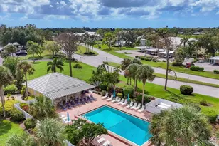 408 Cerromar Cir S, Venice, FL 34293 - Photo 44