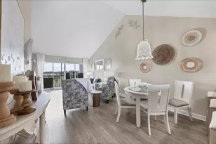 408 Cerromar Cir S, Venice, FL 34293 - Photo 22