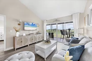 408 Cerromar Cir S, Venice, FL 34293 - Photo 1